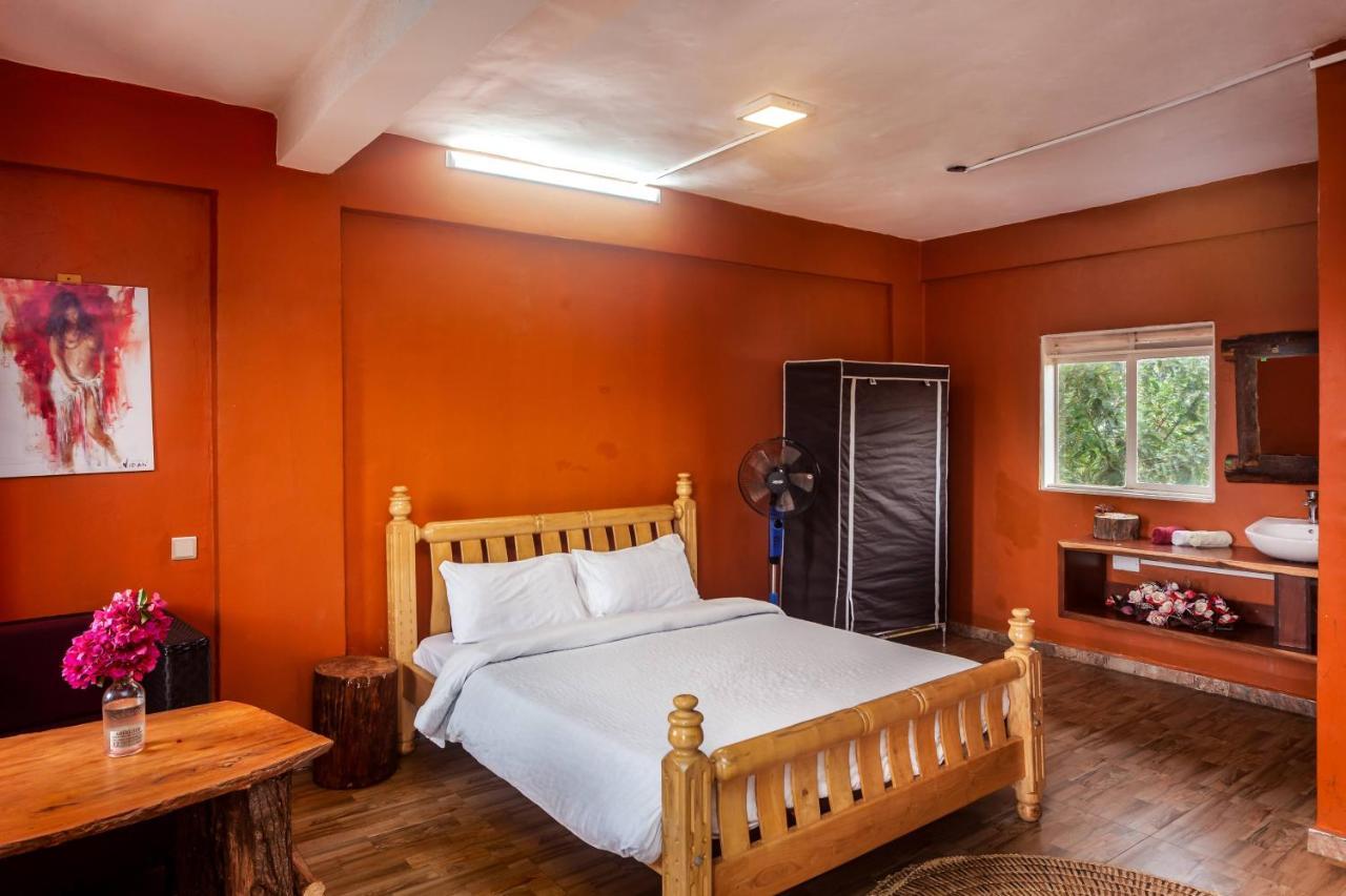 African Tribe Hotel Kampala Bagian luar foto