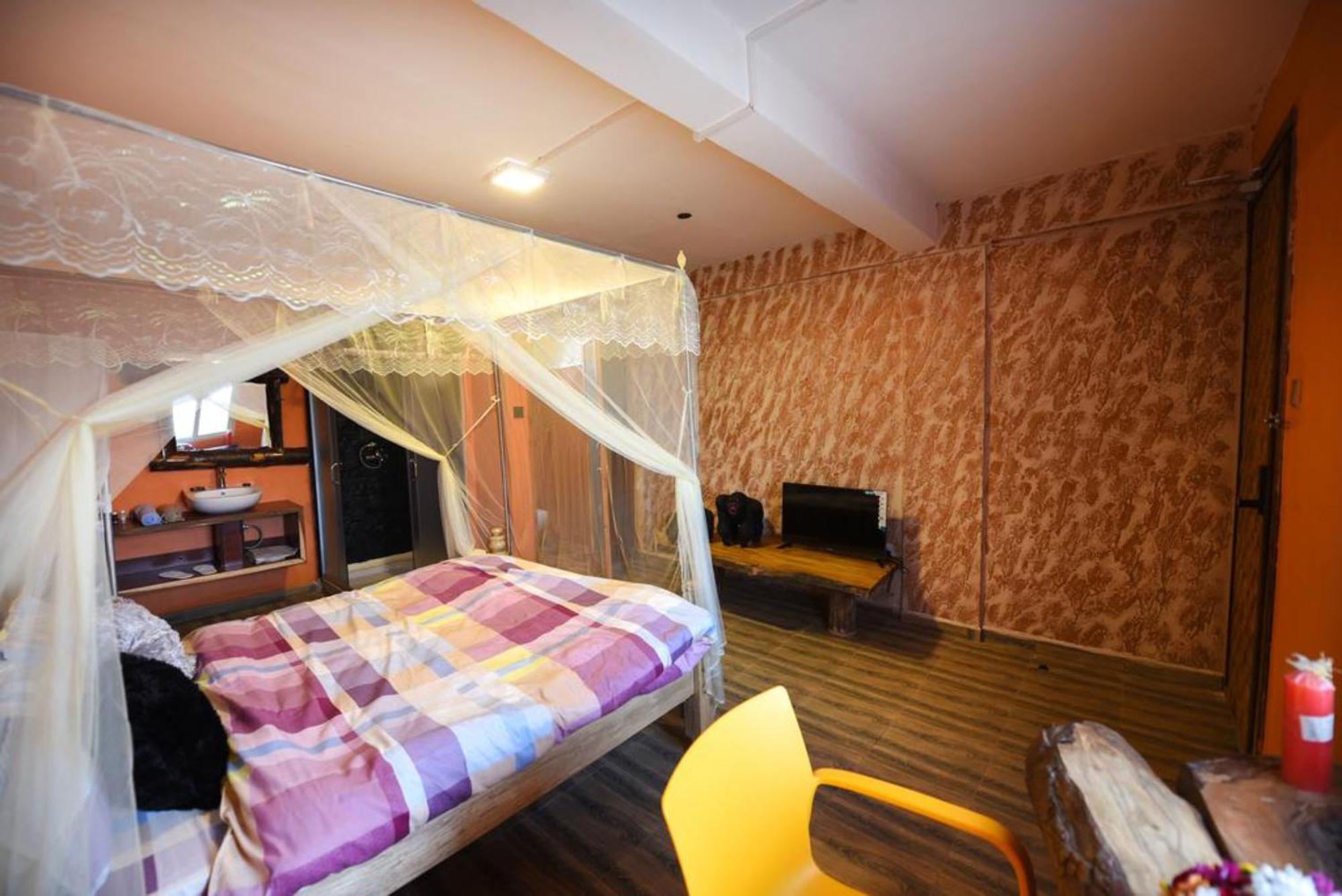 African Tribe Hotel Kampala Bagian luar foto